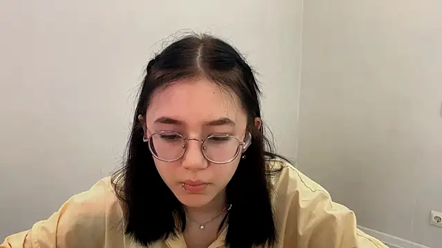 SolvedGlobe online show from May 8, 3:04 pm