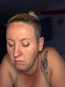 SofiaAmour online show from July 7, 6:32 pm