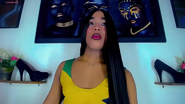 Nashla D - online show from May 6, 2:10 pm