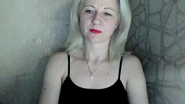 Katerina-Kissa online show from May 21, 7:01 pm