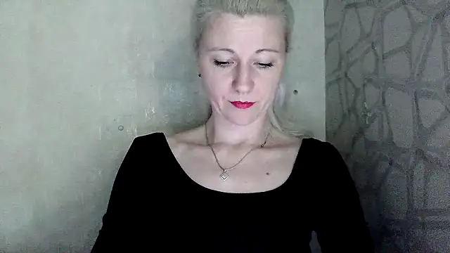 Katerina-Kissa online show from May 7, 6:44 pm