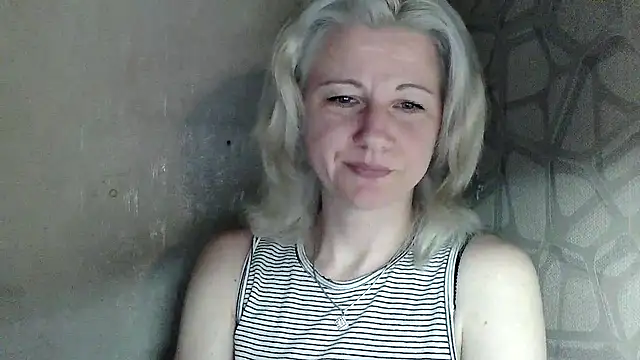 Katerina-Kissa online show from May 19, 6:37 pm