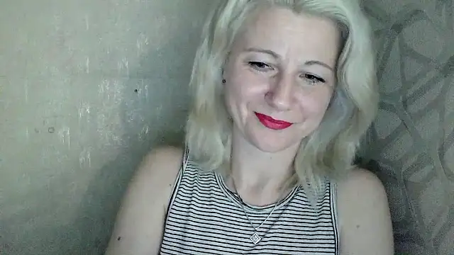Katerina-Kissa online show from May 24, 8:19 pm