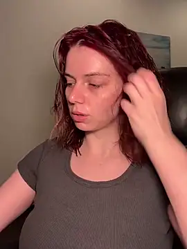 VelvetChloe online show from May 17, 6:40 pm