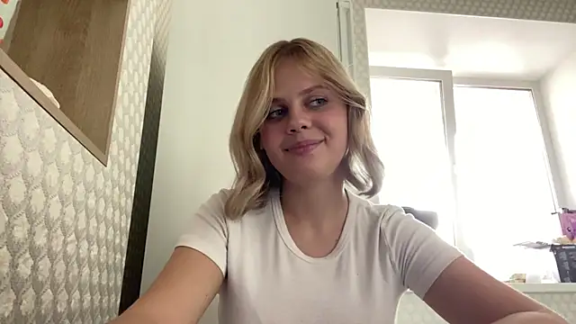 RoyalNovaX online show from March 21, 12:21 pm