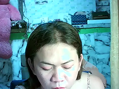 ur lovelychen online show from April 1, 3:18 am