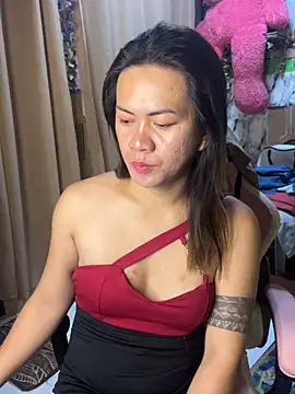 ur lovelychen online show from April 3, 11:25 pm