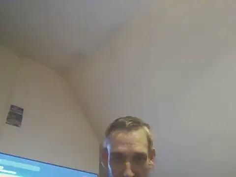 DOUBLETROUBLE7773 online show from March 6, 6:47 pm