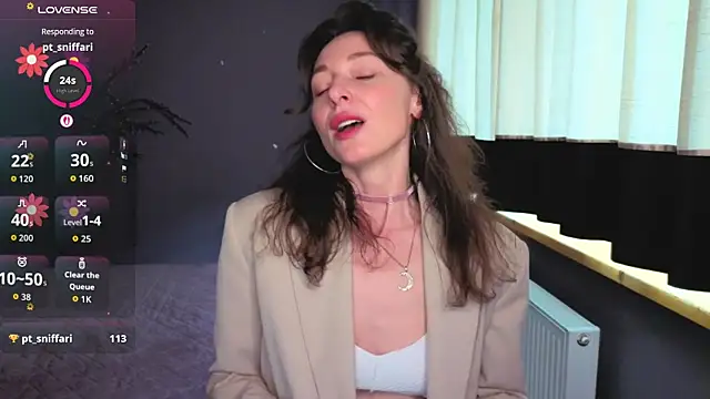 Kate Millersi online show from May 11, 12:07 pm