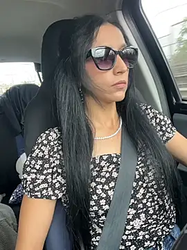 anamaria04 online show from May 15, 7:44 am
