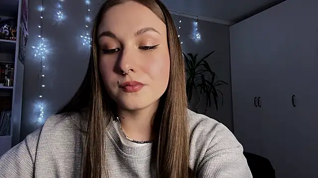 CutieSally online show from March 29, 3:22 pm