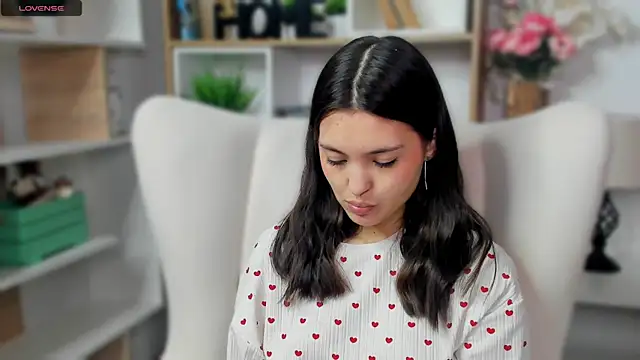 MirthaBolduan online show from March 18, 7:13 am