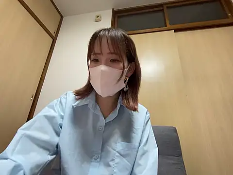 airi-ai0302 online show from May 17, 8:30 pm