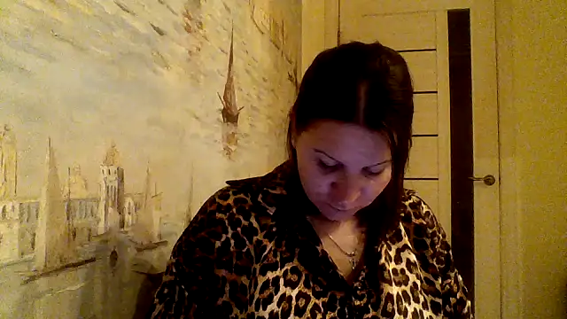 LaraHarper online show from May 20, 9:56 pm