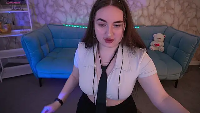 RapunzelAngel online show from May 5, 6:27 am