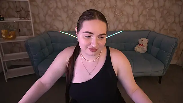 RapunzelAngel online show from May 26, 6:35 am