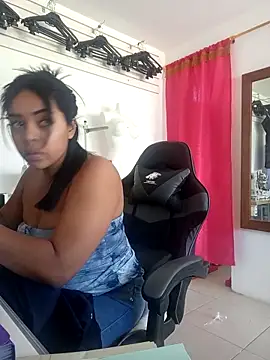 Babyfull lips online show from March 19, 8:13 pm