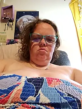 Purplesparkle1 online show from March 15, 2:08 pm