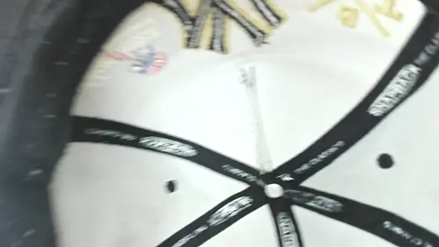 AlessiaAndAxel online show from April 7, 8:11 pm