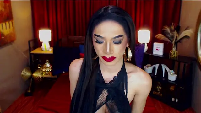 KieraLee online show from May 15, 5:33 am