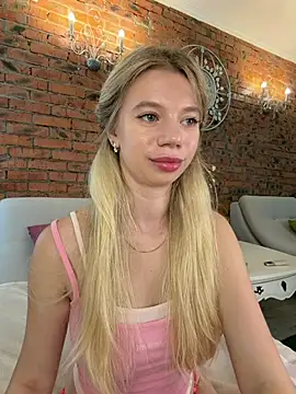 BellaSuns online show from July 6, 11:07 pm