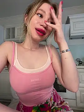 BellaSuns online show from May 7, 10:46 pm