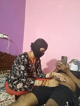 Couple hot999 online show from May 24, 3:00 pm