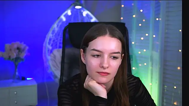 KellieBanshe online show from May 11, 4:04 pm