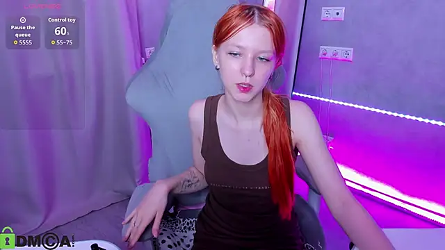 Emma Dusk online show from May 7, 3:00 am