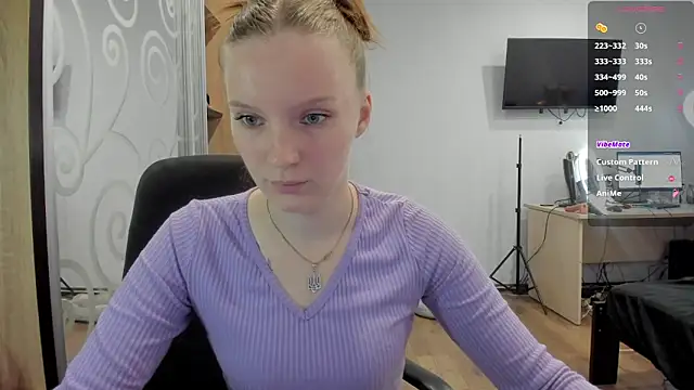 Mary Blu online show from October 10, 9:58 am