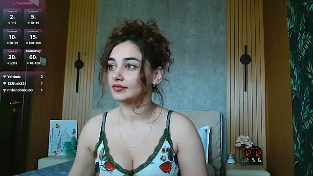 KatarinaHeaven online show from May 6, 9:13 am