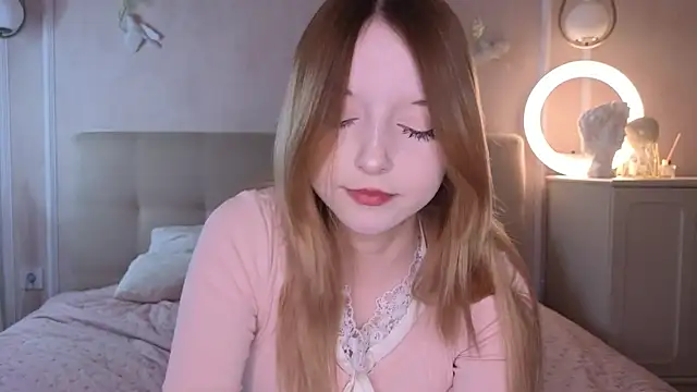 JillHolland online show from March 29, 9:30 am