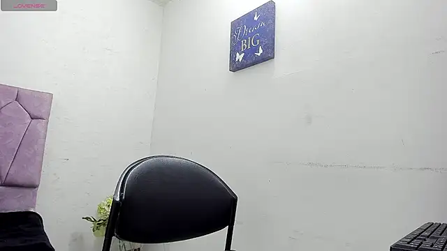 saraladys online show from May 26, 8:24 am