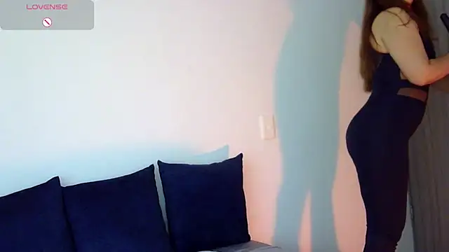 ariadna grad online show from April 9, 1:16 pm