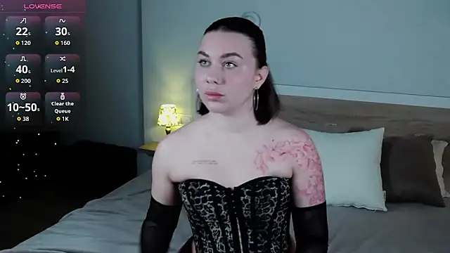 HermioneMoon online show from March 17, 4:22 pm