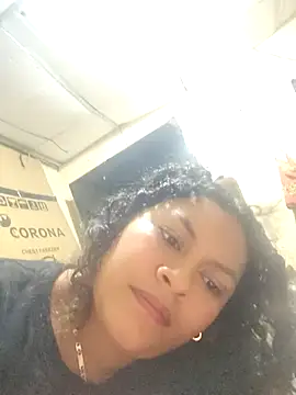 Elenmascarado1509 online show from March 13, 2:35 am