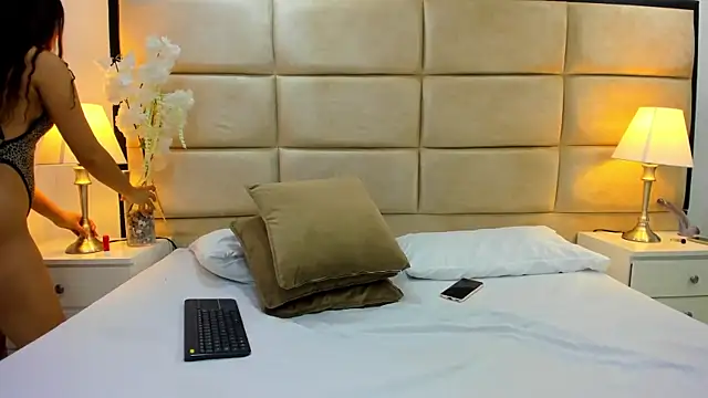 MeganVelvet  online show from May 19, 12:23 pm