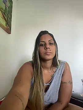 kifanyy online show from March 30, 4:39 pm