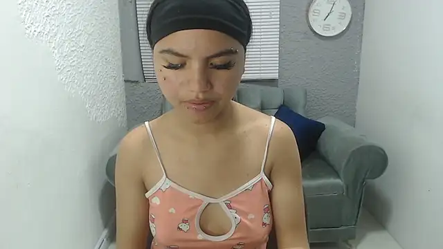kimmyfuckass online show from May 20, 12:24 pm