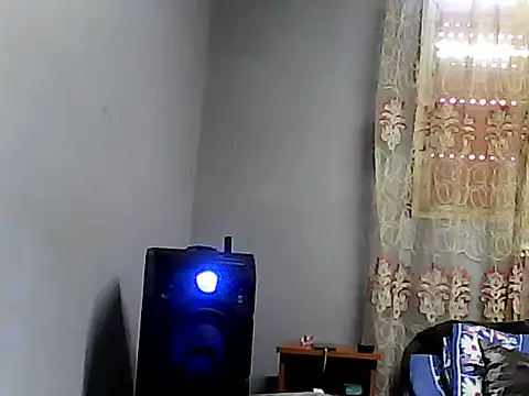 Minike75 online show from May 12, 1:18 pm