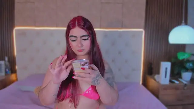 apriilfox online show from March 26, 4:47 am