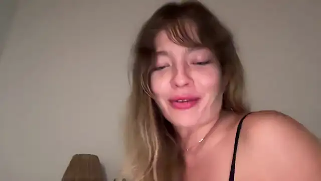 Alexxxa8 online show from April 10, 4:29 am