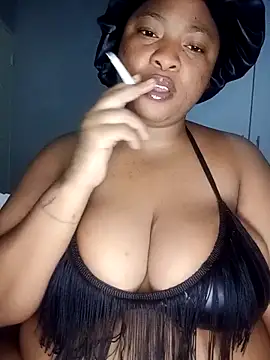 ChubbySpiderx online show from April 4, 5:23 pm