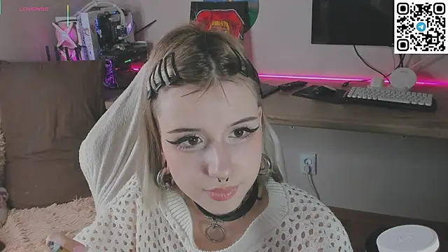 Velor Velmochi online show from April 7, 6:43 pm