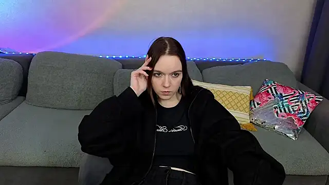 SunyLily online show from May 7, 7:12 am