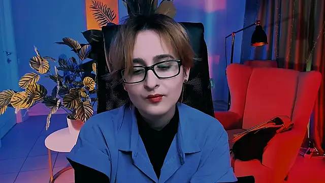 LixeLuna online show from May 24, 6:45 am