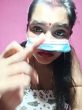 Sexy Sonniyaa online show from May 28, 5:00 pm