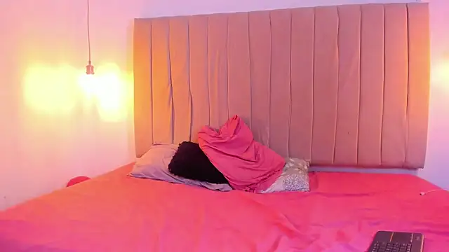 karina foxi online show from March 14, 1:45 pm