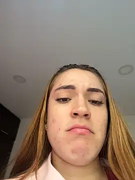 EvaBrown  online show from March 27, 3:35 pm