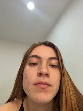 EvaBrown  online show from March 30, 4:50 pm